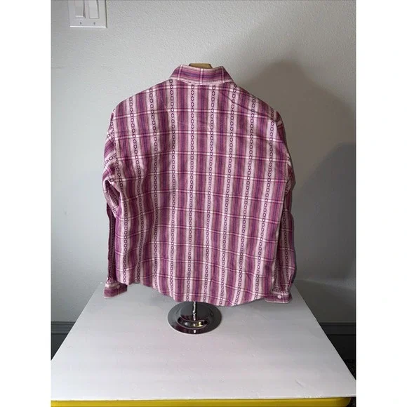 Lee Women's Size M Shirt Pink Button-Down - Picture 2 of 6